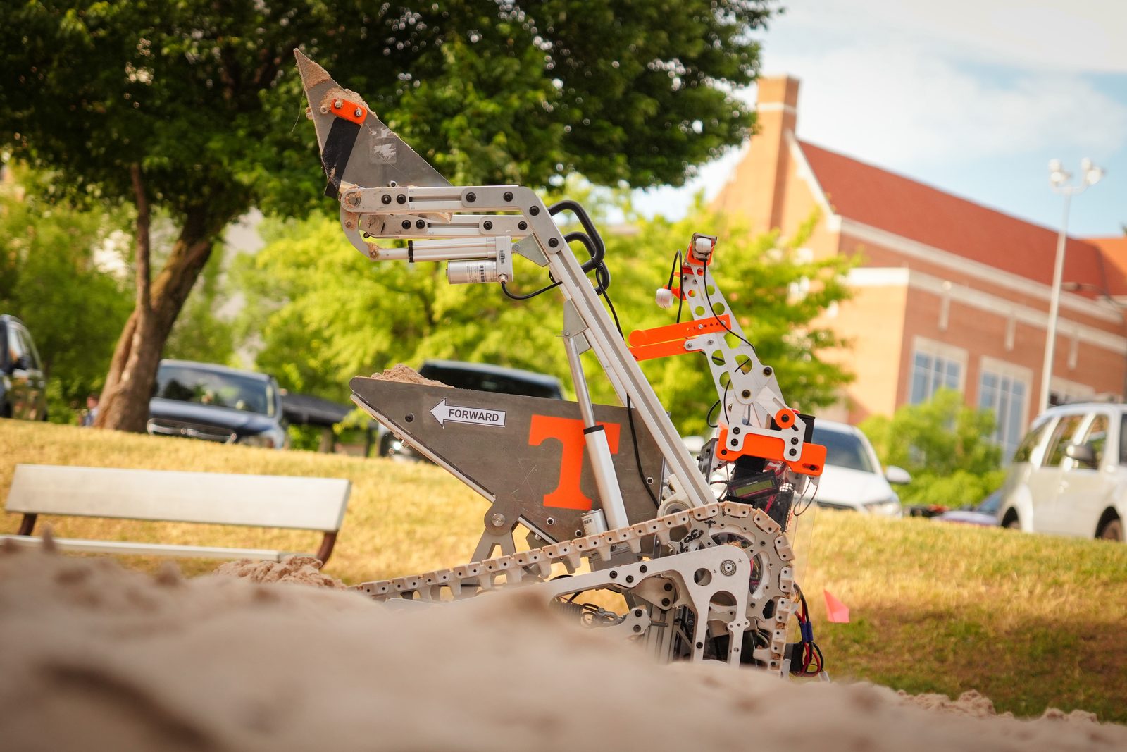 Lunabotics Robot